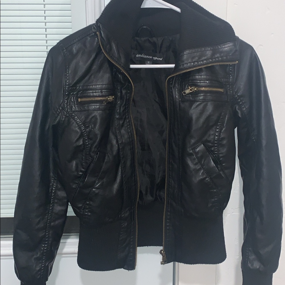 Faux leather bomber jacket - size small